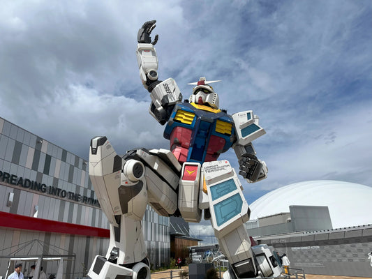 Introducing Kashi Shrine Hobby: Rare Gunpla Kits from Japan… and Ridiculous Gundam Snacks?!