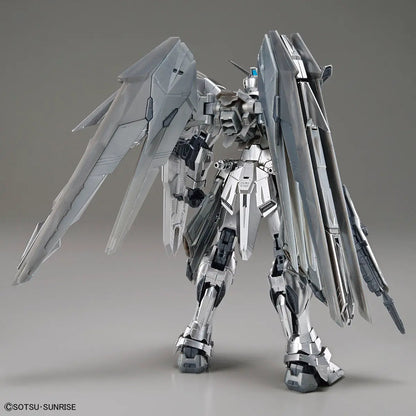 MG 1/100 Gundam Base限定 自由鋼彈(高達) Ver.2.0 [Silver Coating]