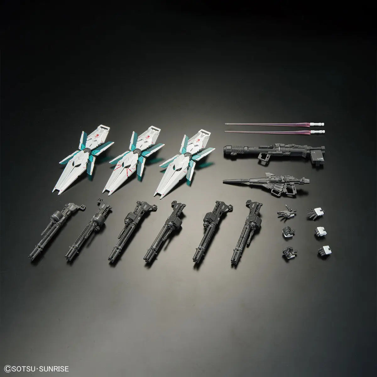 RG 1/144 The Gundam Base Limited RX-0 Unicorn Gundam (Final Battle Ver.) [Special Coating]